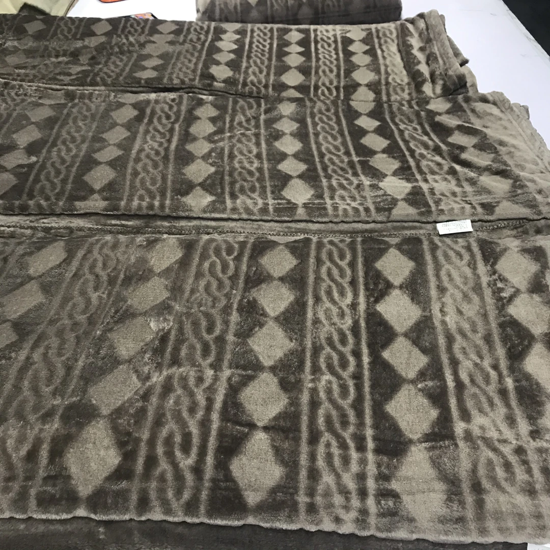 大尺寸 日单 摩卡咖北欧风绒毛毯加厚 200.240cm