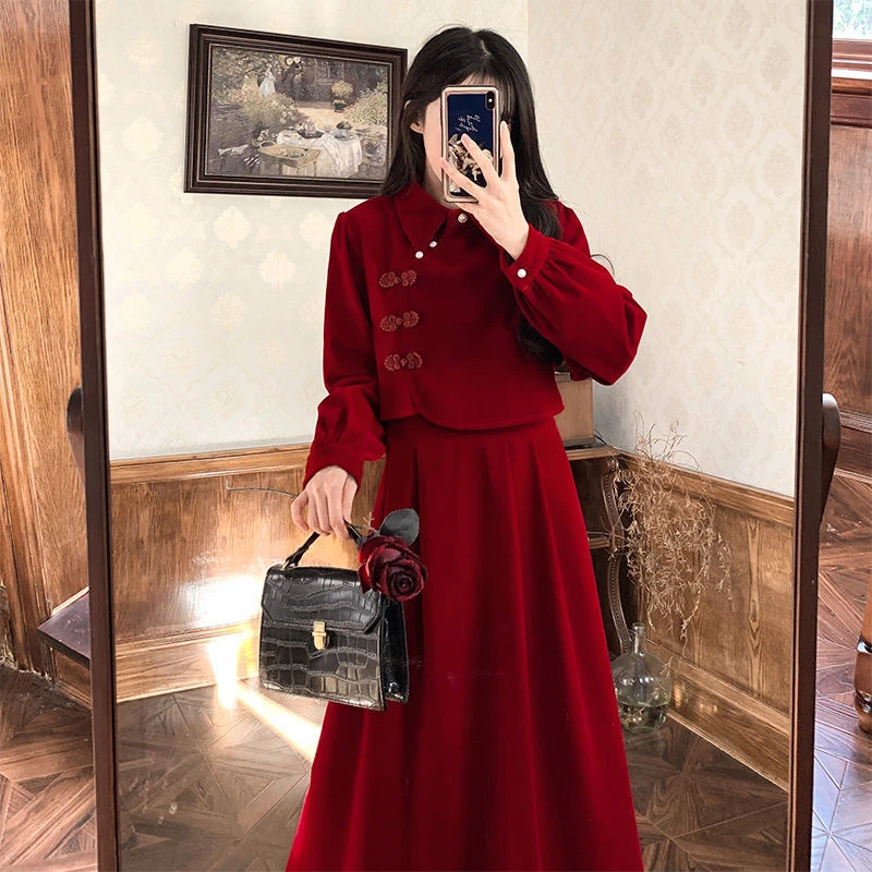 盘扣新中式改良旗袍红色订婚新年裙子女春秋大码胖mm假两件连衣裙