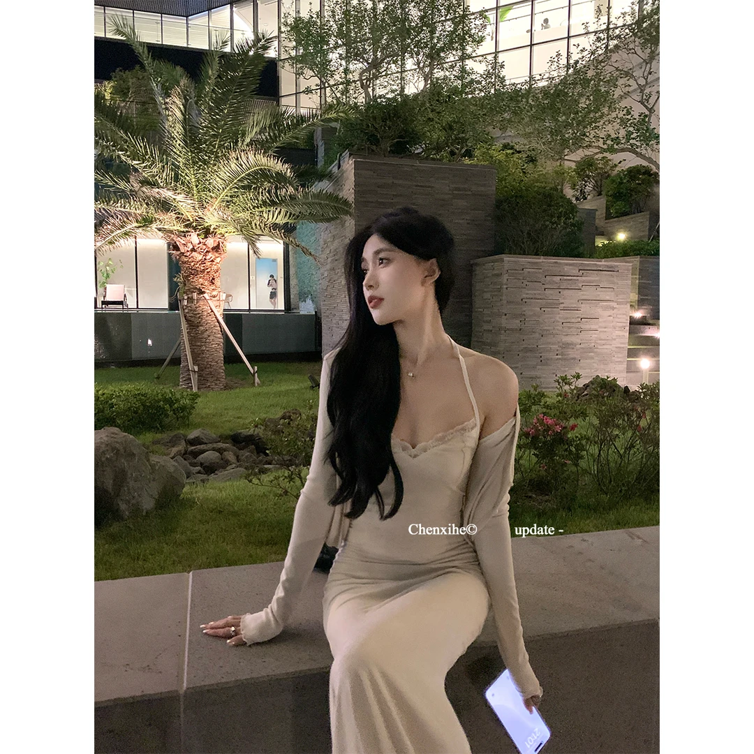 清仓 何晨曦 蕾丝拼接鱼尾针织防晒开衫薄款透气温柔纯欲两件套