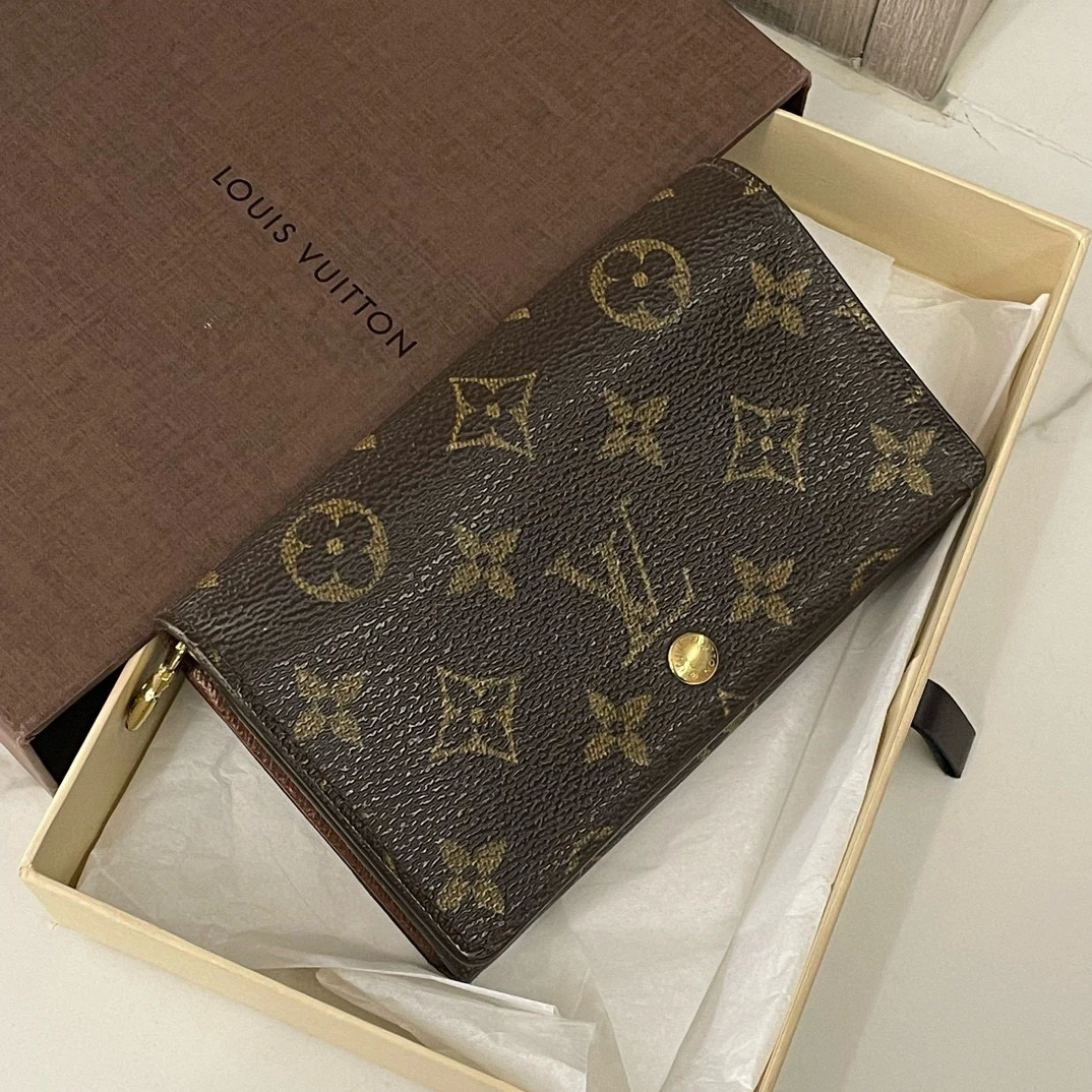 95新 LouisVuitton/路易威登 LV钱包/dh9419