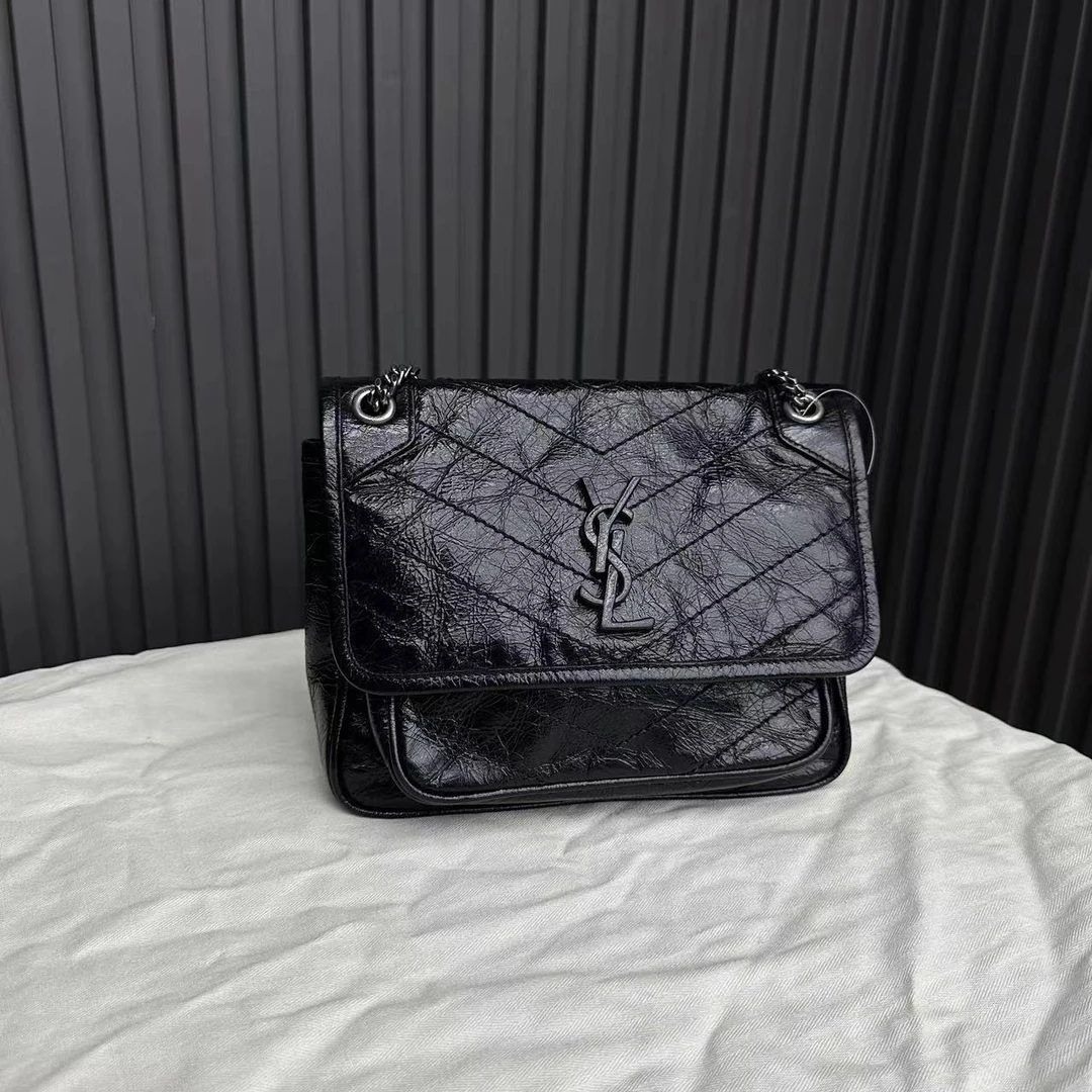 95新 YSL/圣罗兰 Niki黑色斜挎包/mi10302