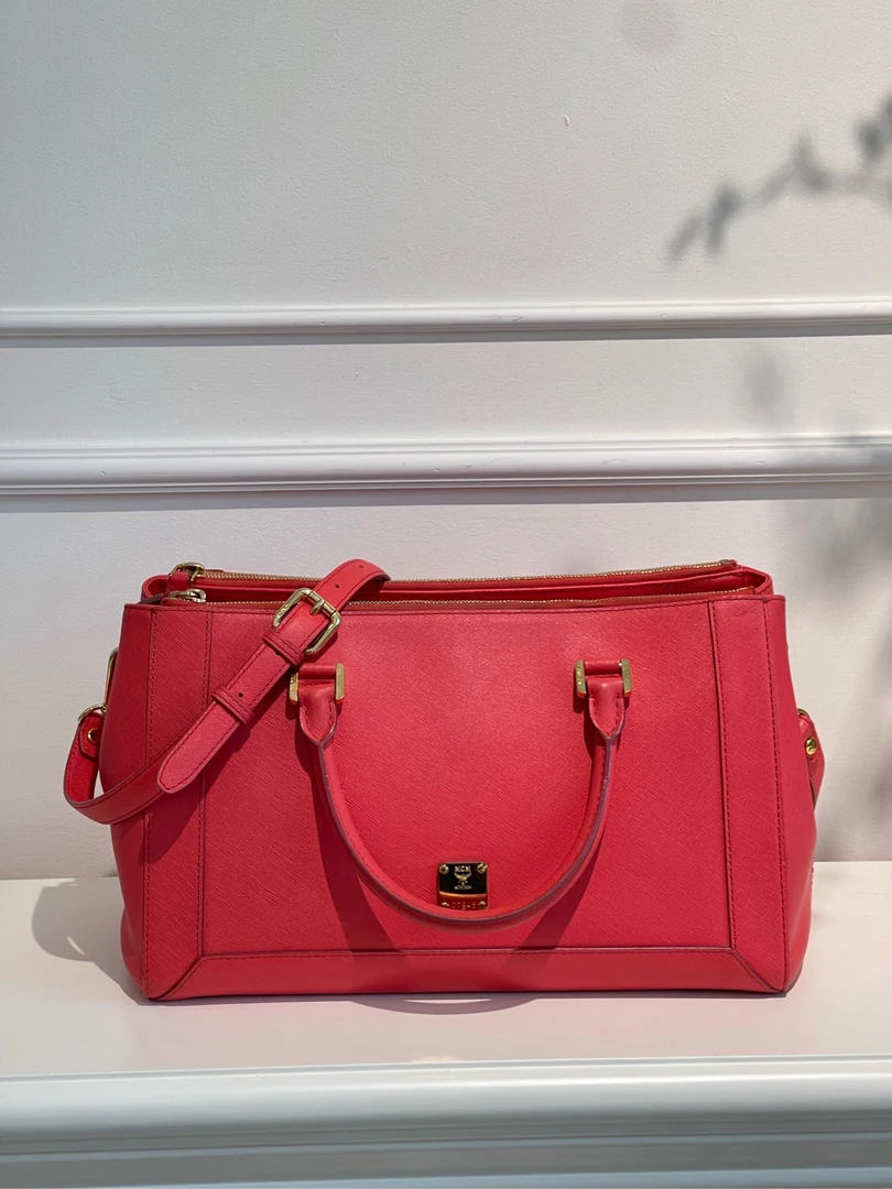 MCM Mcm 红色斜挎包 jm6766