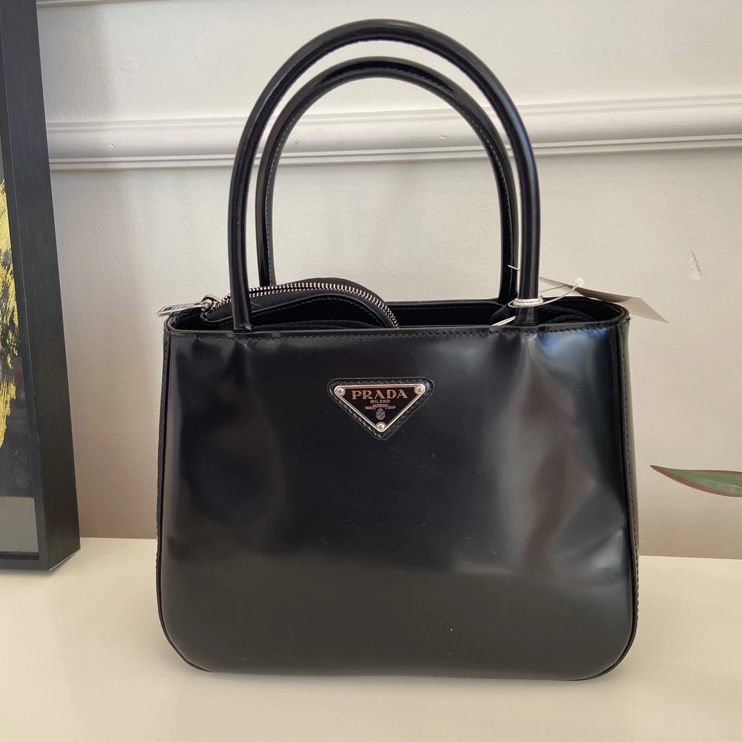 95新 Prada/普拉达 手提包/bh11411