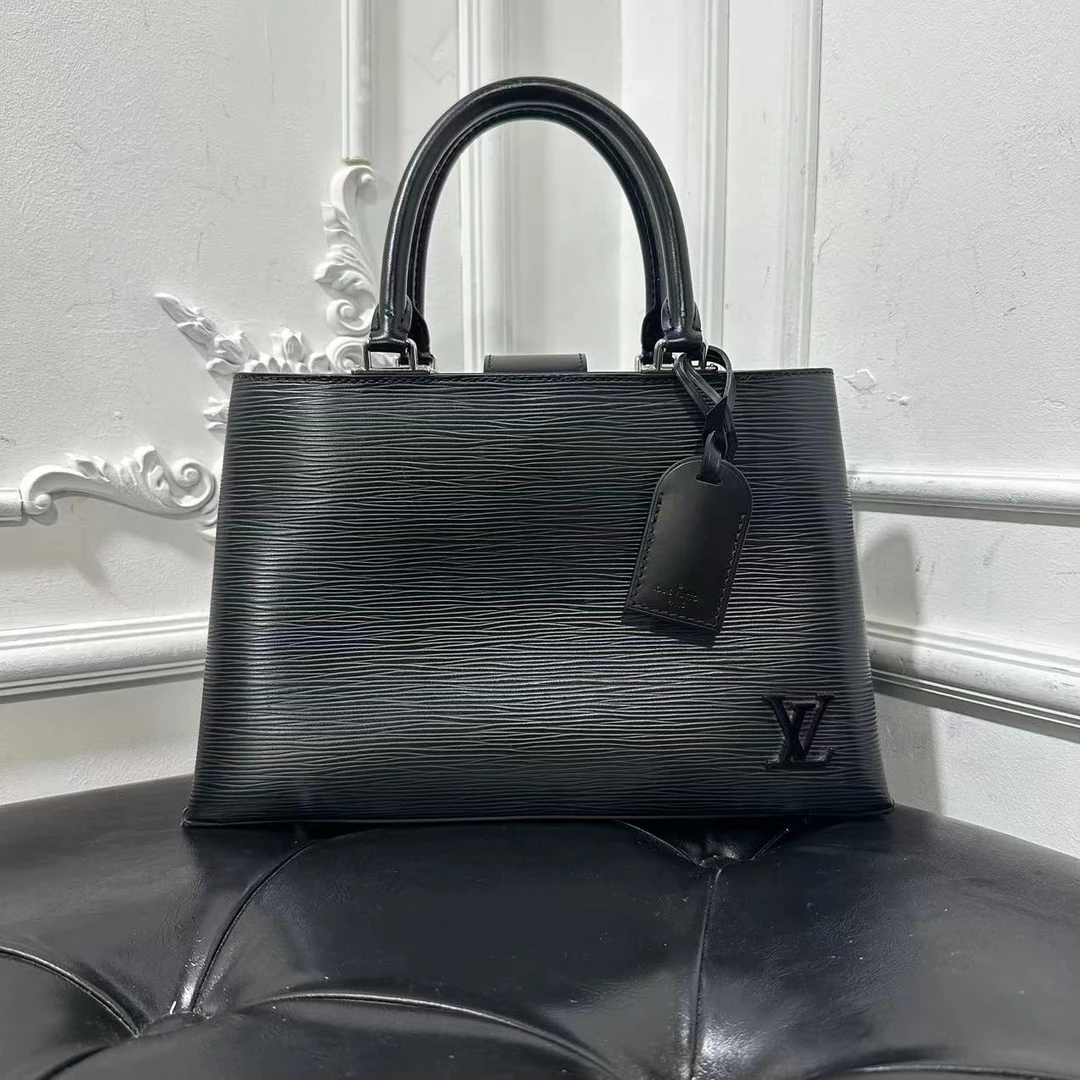 LouisVuitton/路易威登 单肩包 dy6015/2407