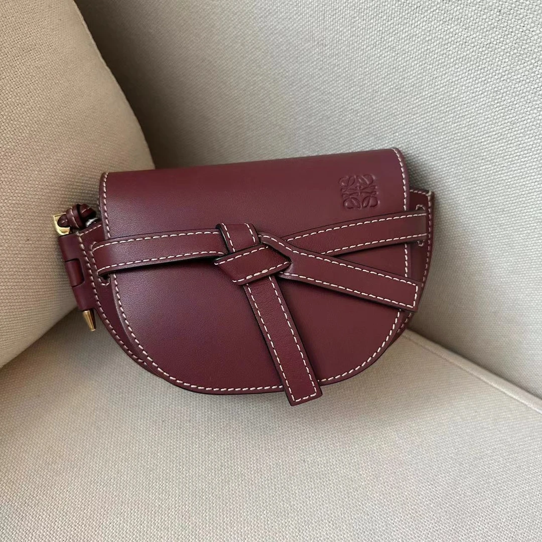 LOEWE/罗意威 单肩包 mx6151/2408