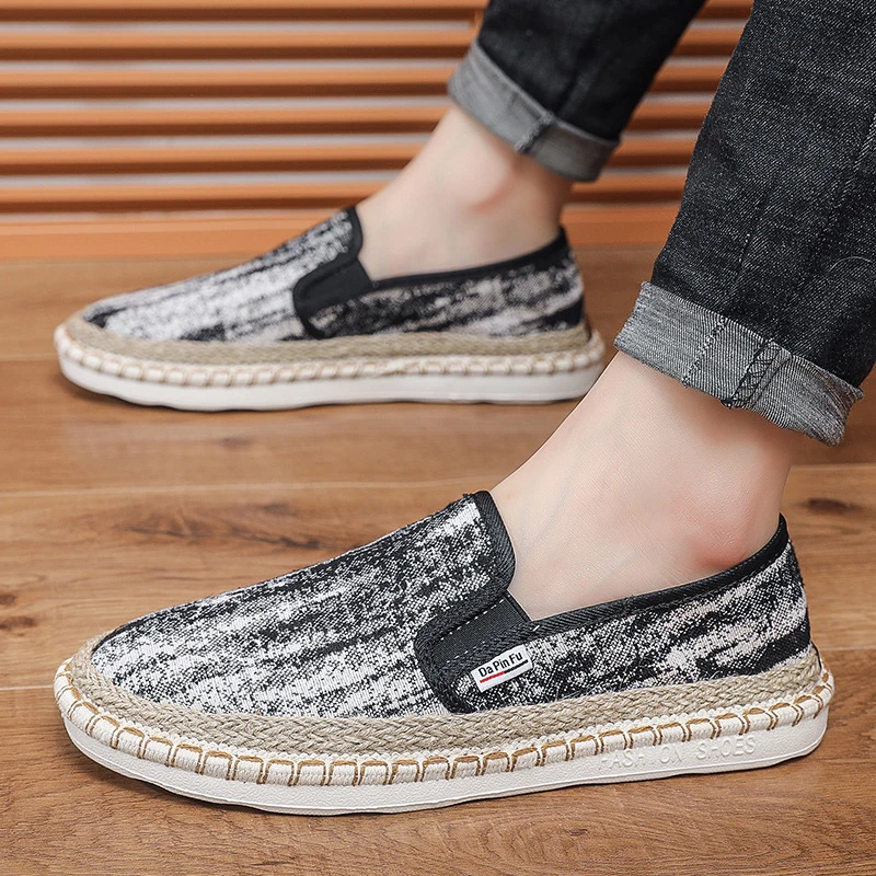 老北京布鞋男2024夏季新款防滑舒适一脚蹬休闲渔夫鞋男士帆布鞋潮