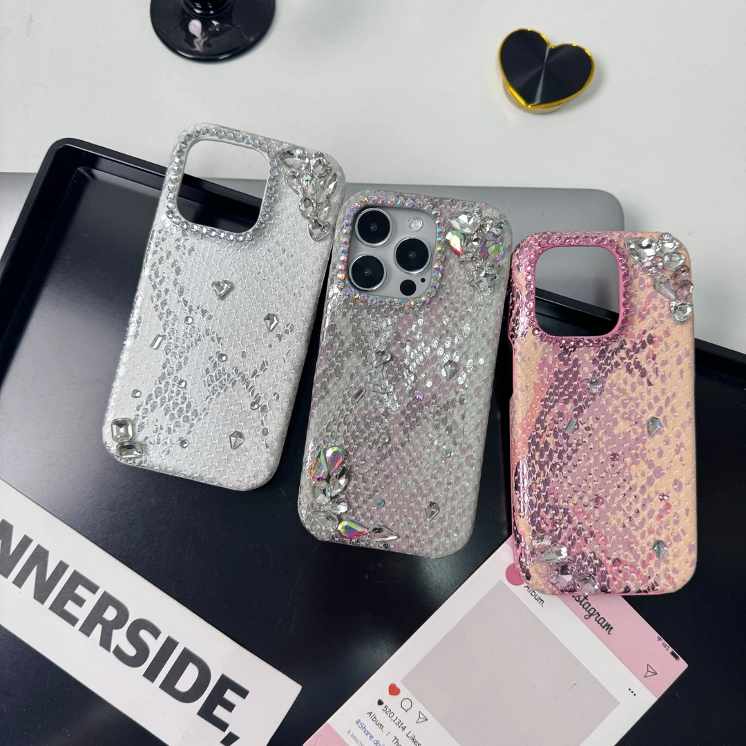 高级奢华闪钻鳄鱼皮适用于苹果16promax手机壳iPhone15新款14pro