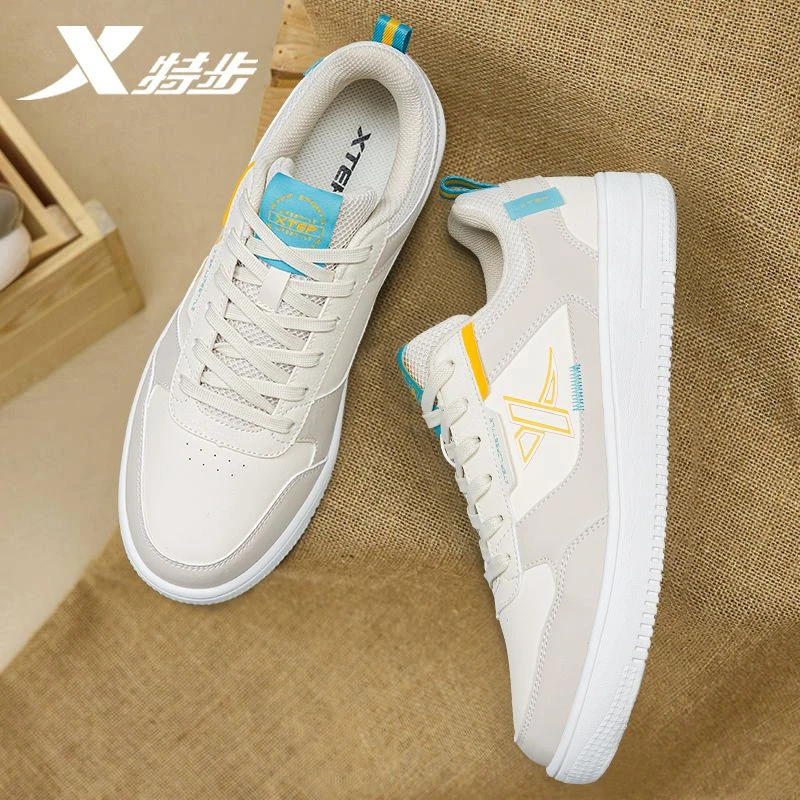 特步板鞋男款小白鞋2025秋季新款爆款休闲韩版学生百搭低帮男鞋