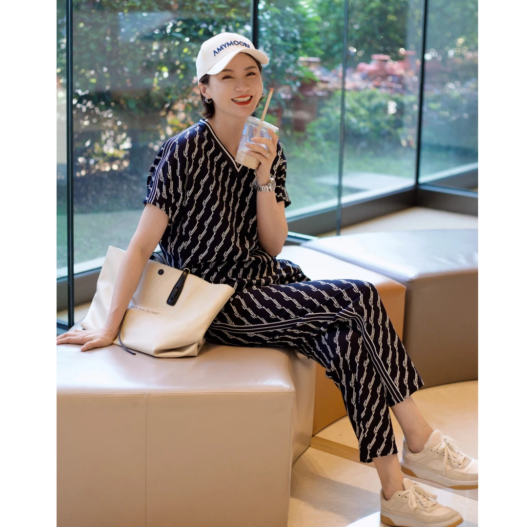 AMYMOORE【为爱放价】夏季字母印花时尚套装女装短袖休闲女士97120