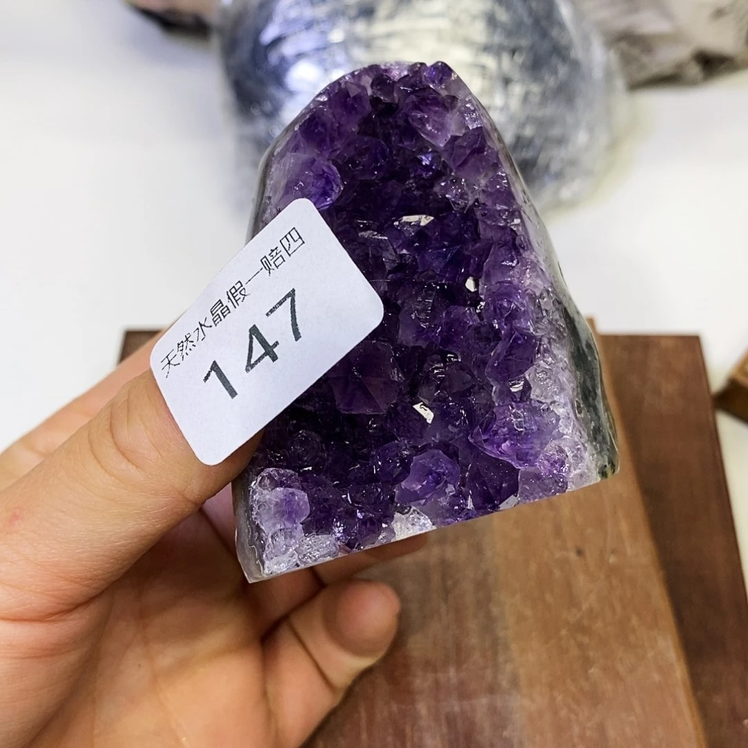 紫晶大型摆件（非配饰）未镶嵌