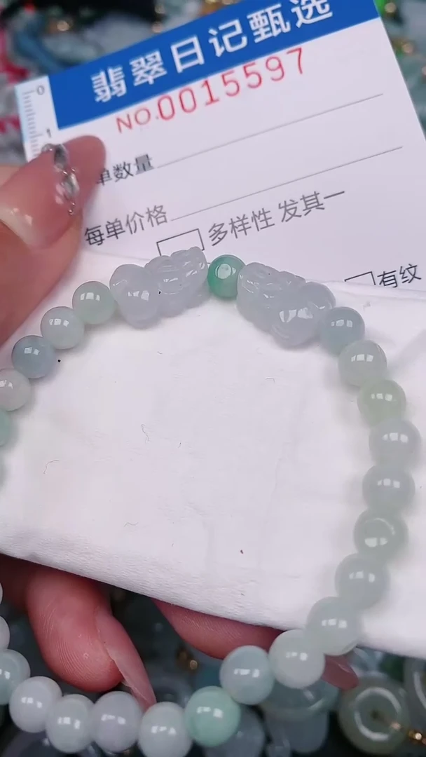 【闪购商品】翡翠颈饰未镶嵌000015597