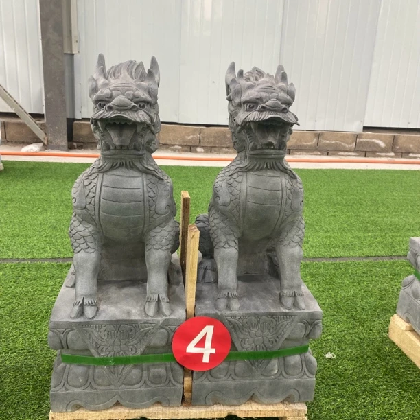 石雕麒麟一对汉白玉青石石头别墅庭院家用看门大门口摆件