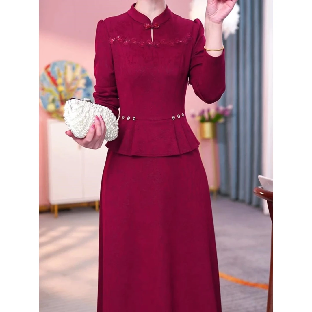 气质新中式长袖假两件连衣裙女2024新款流行端庄修身显瘦中长裙子