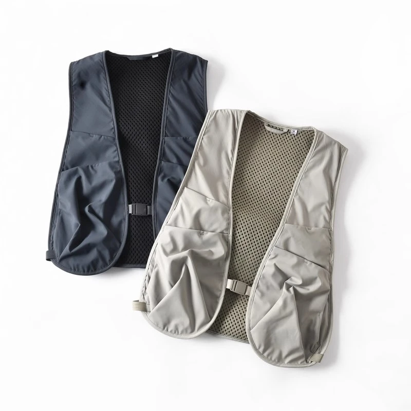 日系潮牌多口袋工装背心男女款宽松透气运动休闲V领卡扣马甲坎肩