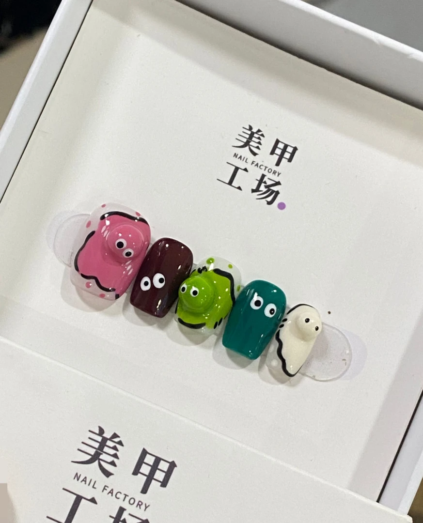 【搞怪蛋仔】纯手工冰透气质可拆卸方形可爱搞怪风简约穿戴式美甲