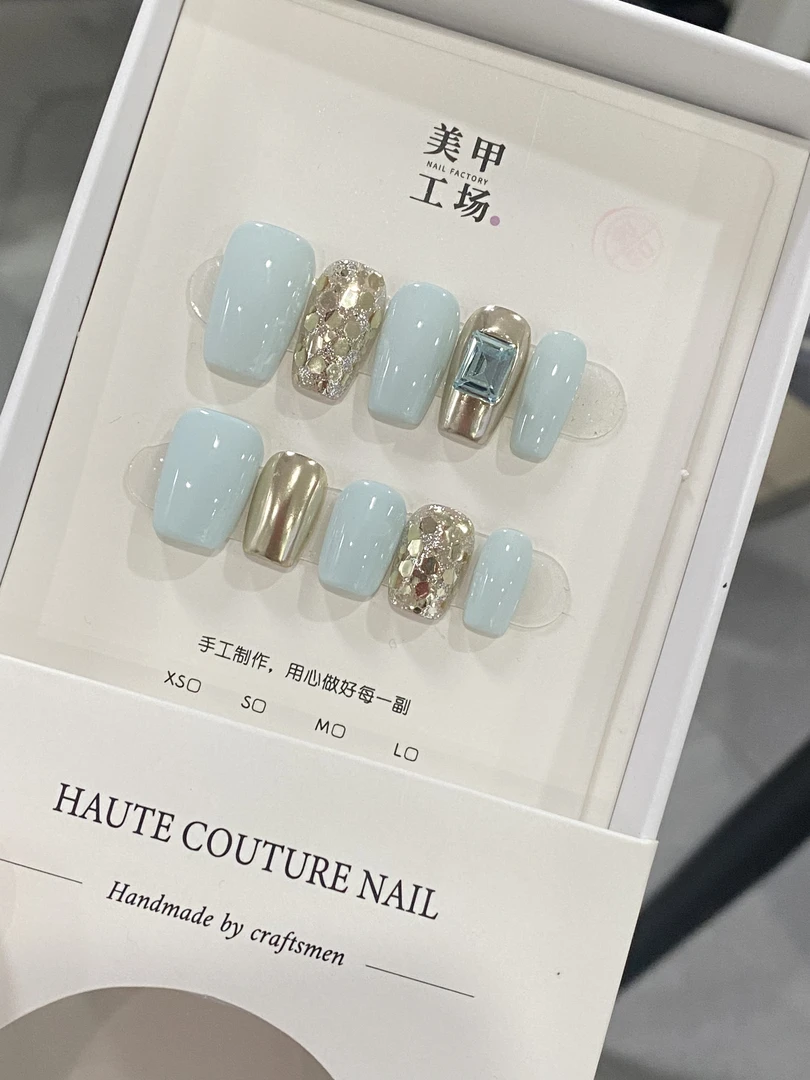 【盐卡奶蓝】纯手工可拆卸方形纯色波片带钻风简约穿戴式美甲