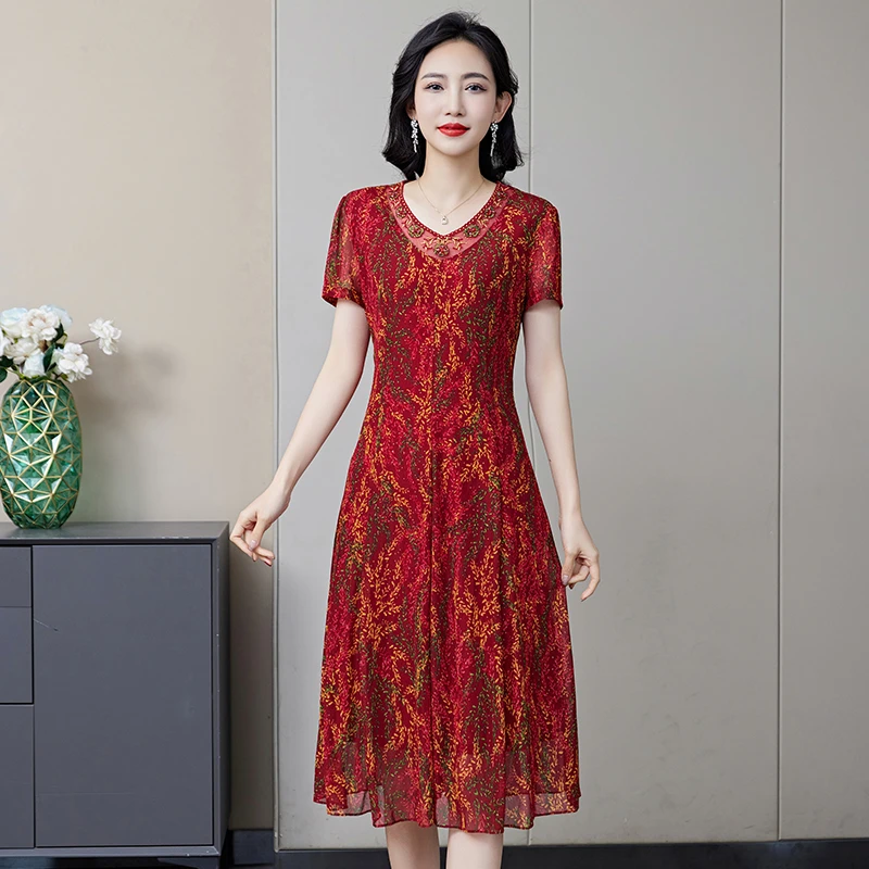 喜妈妈装2025夏装新款红色婚礼连衣裙高端中老年喜婆婆加大码气质