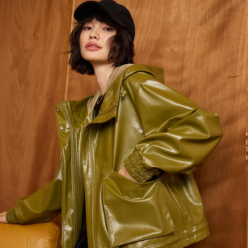 华吉言华吉言/HUAJIYAN【橄榄树】油蜡亮面连帽环保材料皮衣外套