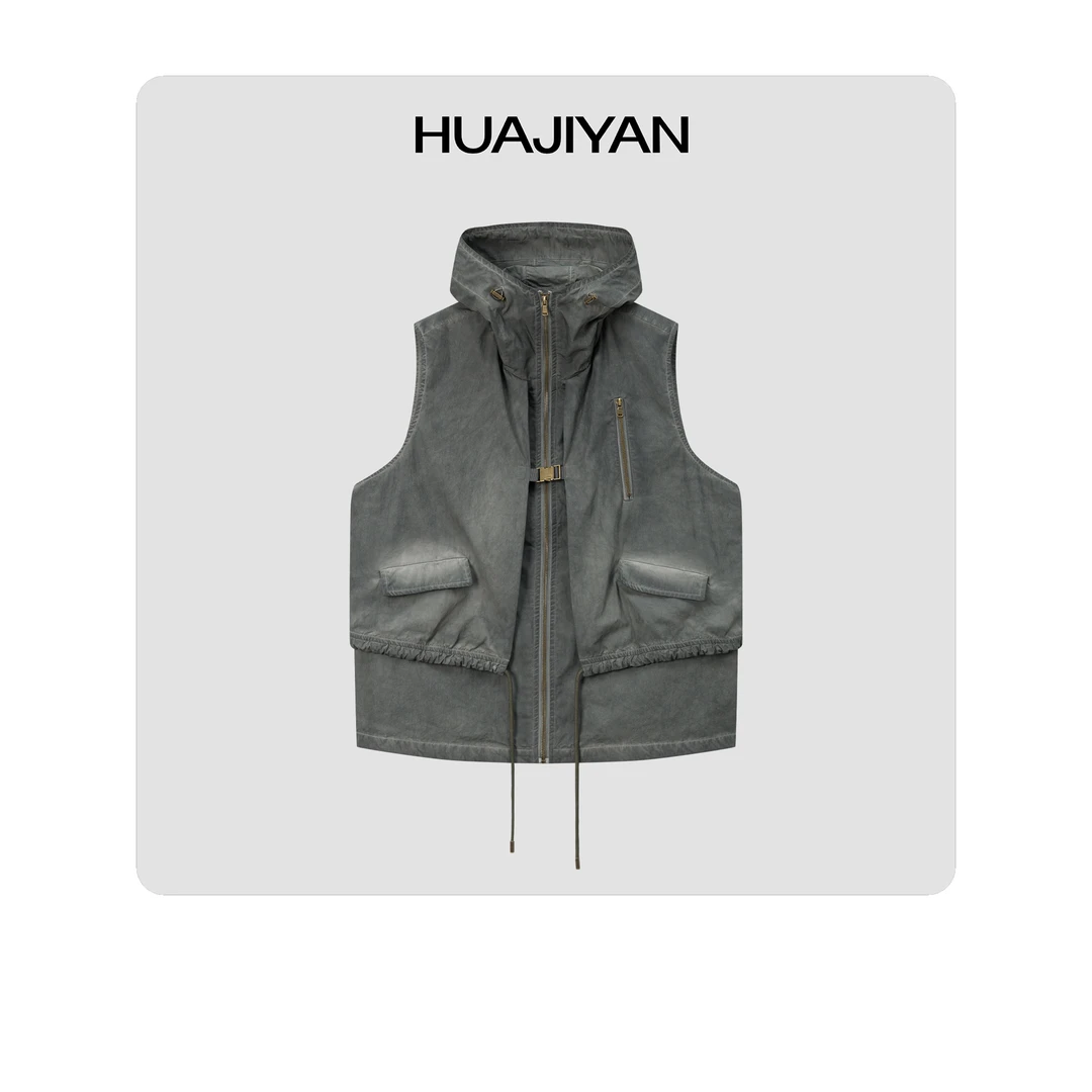 华吉言/HUAJIYAN【进化论】重工水连帽马夹