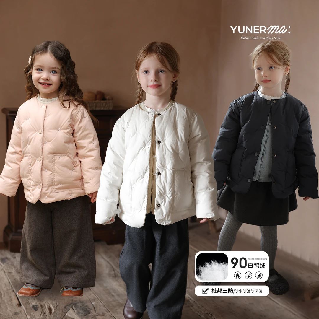 允儿妈女童杜邦三防90白鸭绒羽绒服宝宝秋冬樱桃刺绣短款羽绒外套