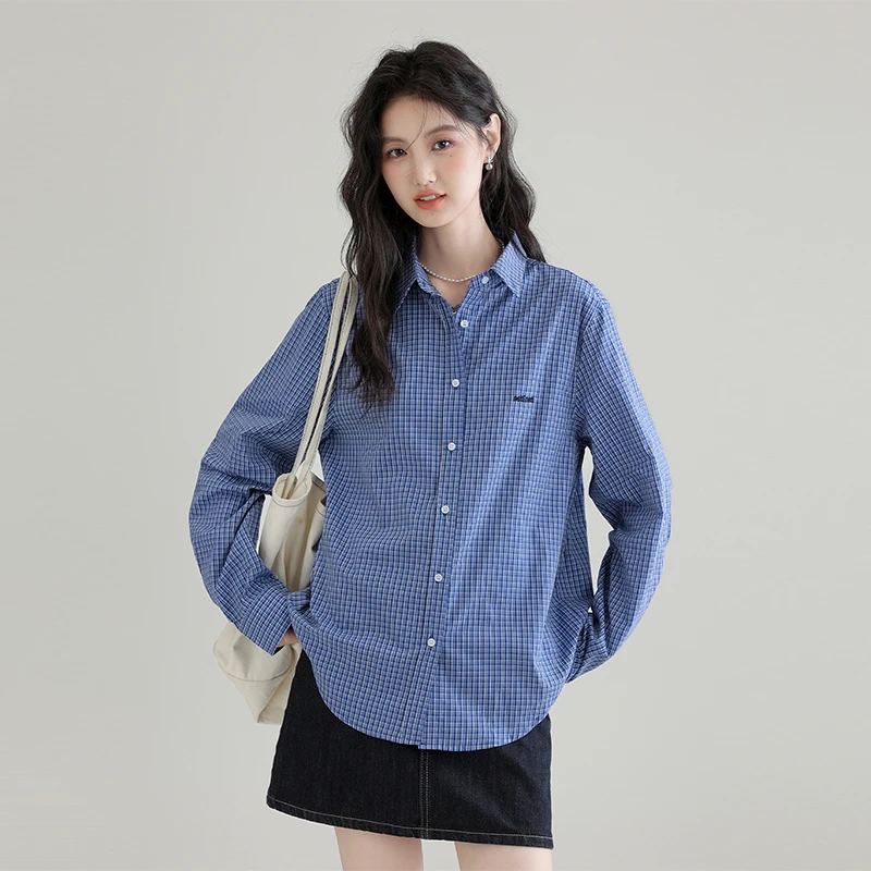 格子刺绣长袖衬衫外套女秋冬设计感小众复古港风内搭衬衣春秋上衣