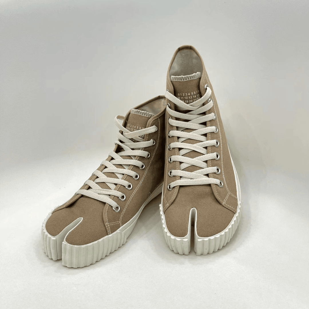 Maison Margiela 男款Tabi高帮板鞋/正品保障/假一赔四/公价4980