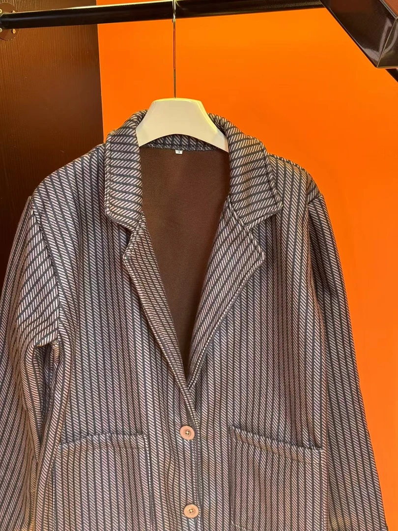 7号-秋冬加绒条纹中长款风衣外套百搭