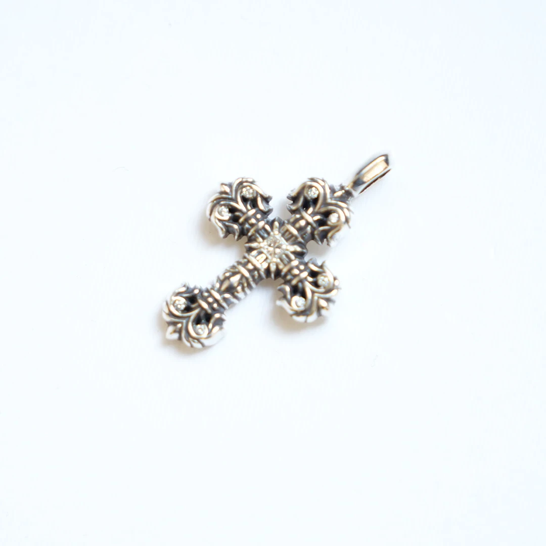 CHROME HEARTS 火焰十字架 （小）吊坠