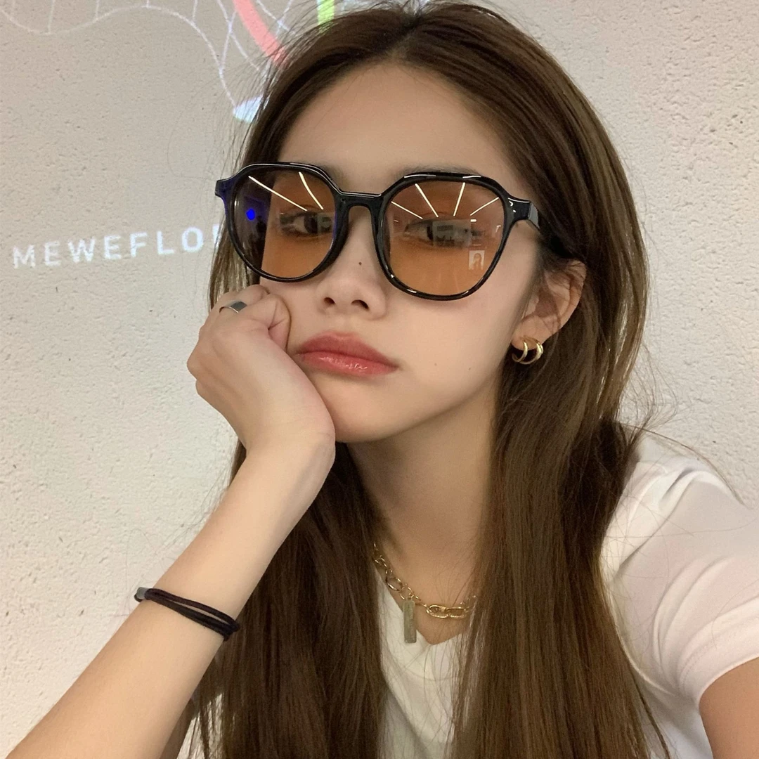 网红韩版街拍时尚墨镜女百搭高颜值显脸小潮流太阳镜防紫外线遮阳