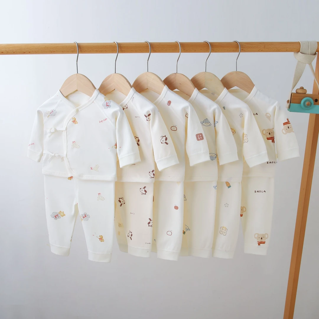 【粉丝福利】新生儿婴幼秋季套装100%纯棉无骨贴身内搭分体套装