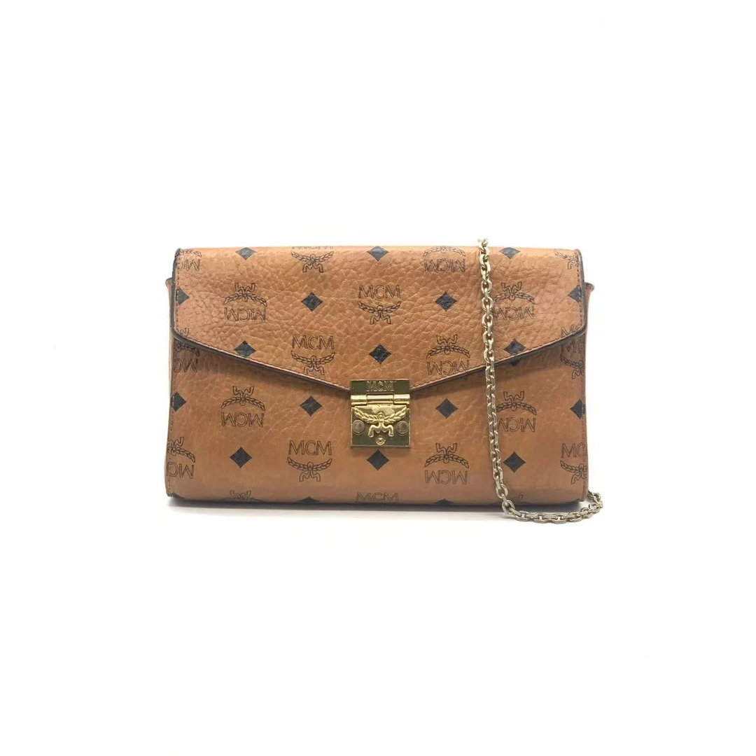 95新 MCM 干邑色中号woc链条包