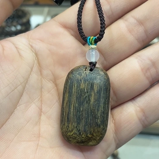 沉香吊坠奇楠挂件红油老料