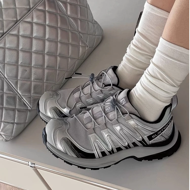 诗歌兰女鞋2024新款户外运动鞋时尚百搭潮流低帮网面休闲鞋52661