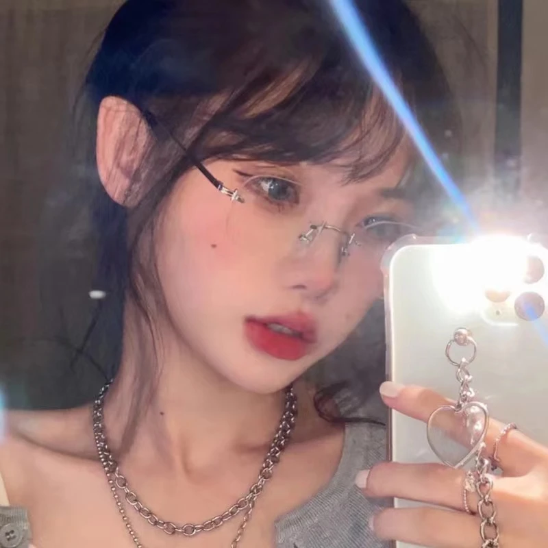 【好物分享】纯欲风气质无框网红高颜值眼镜近视眼镜女超轻复古韩版