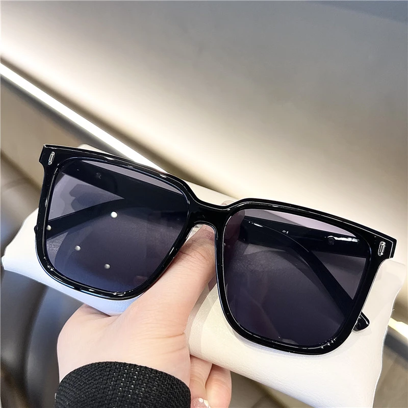 方形墨镜男士潮大脸显瘦开车专用防紫外线黑色框太阳眼镜女高级感