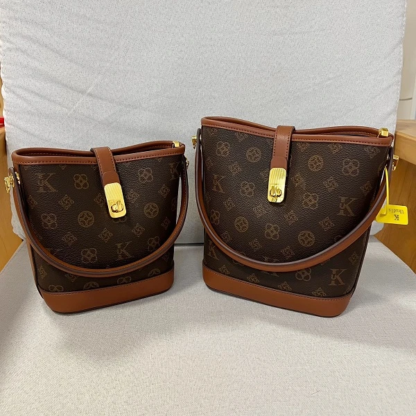 水桶包女款爆款2025新款单肩斜挎手提轻奢潮流时尚网红款水桶包