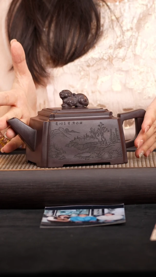【闪购商品】紫砂茶壶SJH四方祥瑞 紫500cc+四君子画