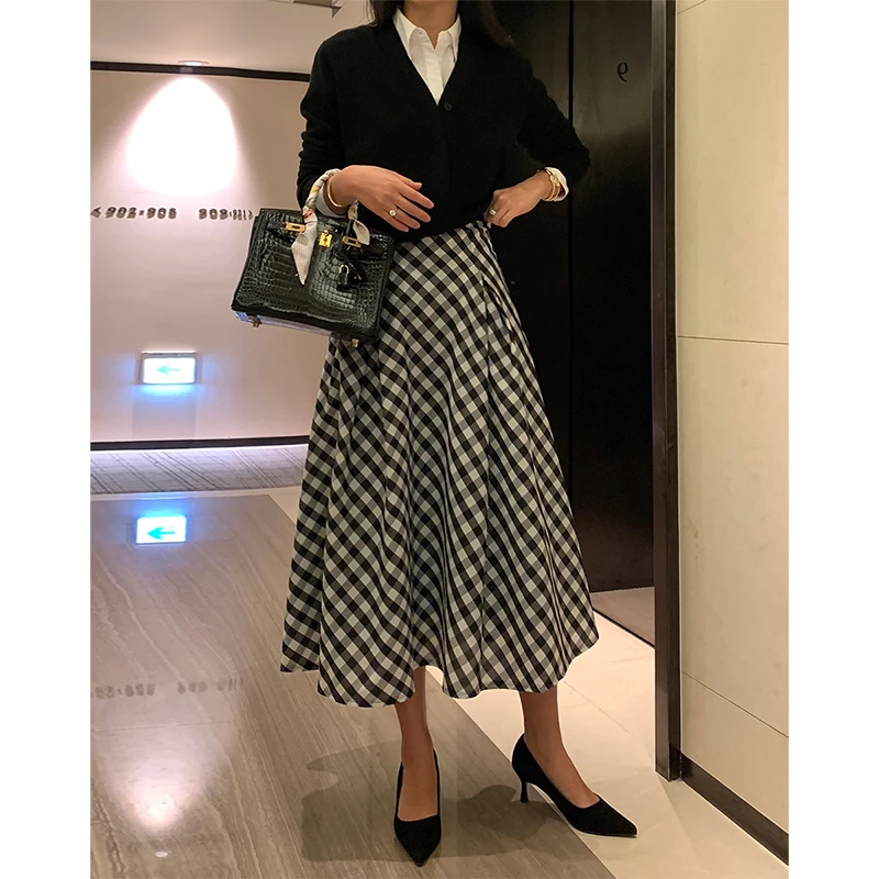 黑白格子半裙女2025新款夏季a字喇叭裙半身裙中长款法式高腰伞裙