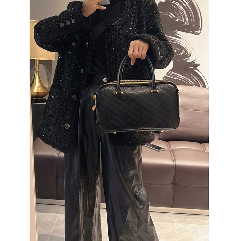 包包女2024新款明星同款保龄球包单肩斜跨旅行袋高级感洋气包气质