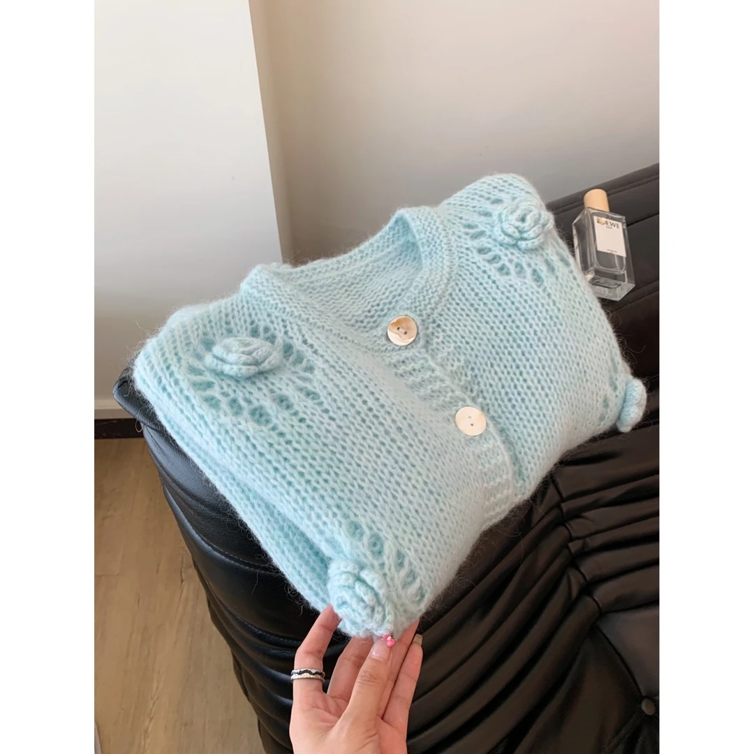 奶蓝色重工立体钩花毛衣开衫新款韩版宽松慵懒风高级感上衣女秋冬