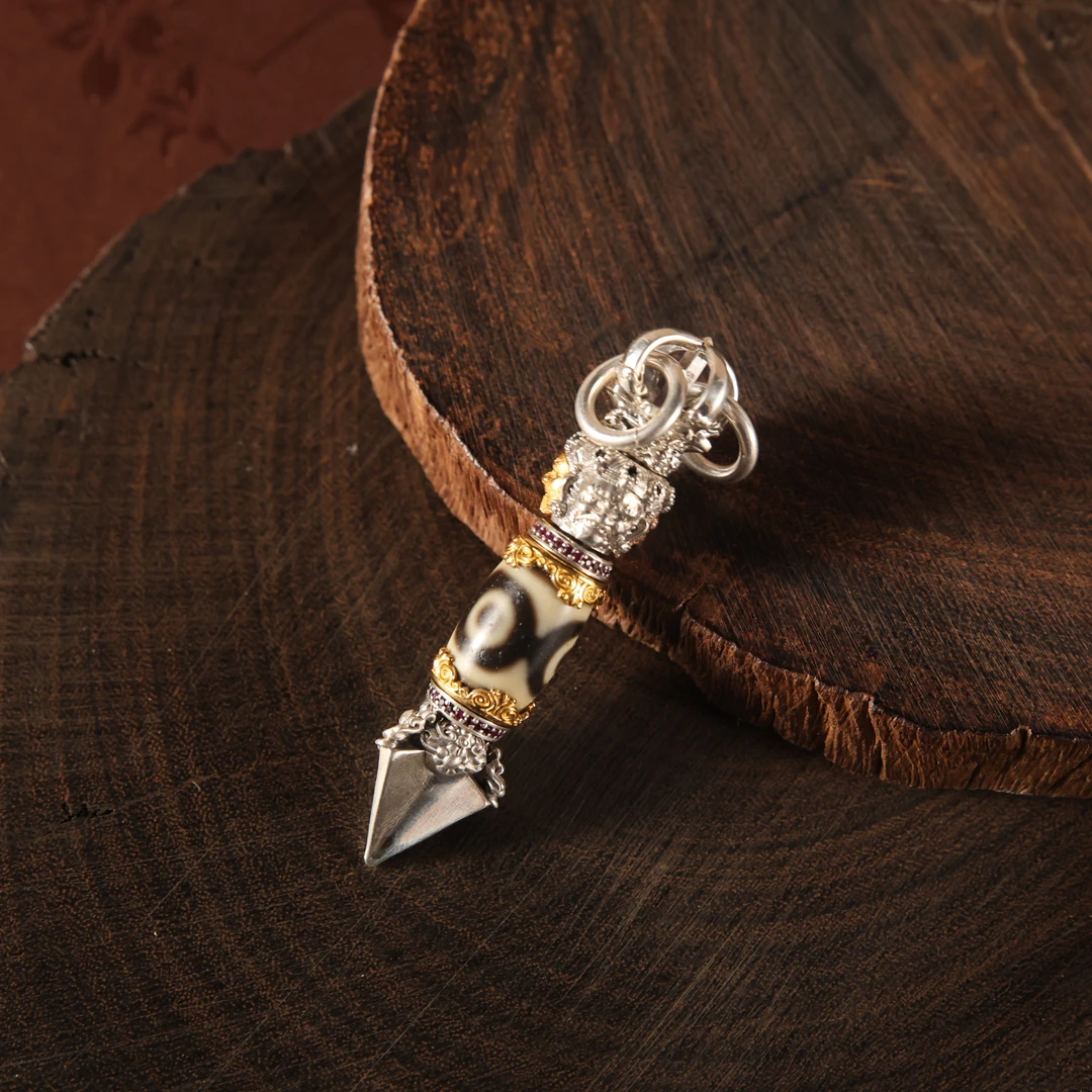 壹加 | 玛瑙三眼JG橛竖款吊坠多样性发其一