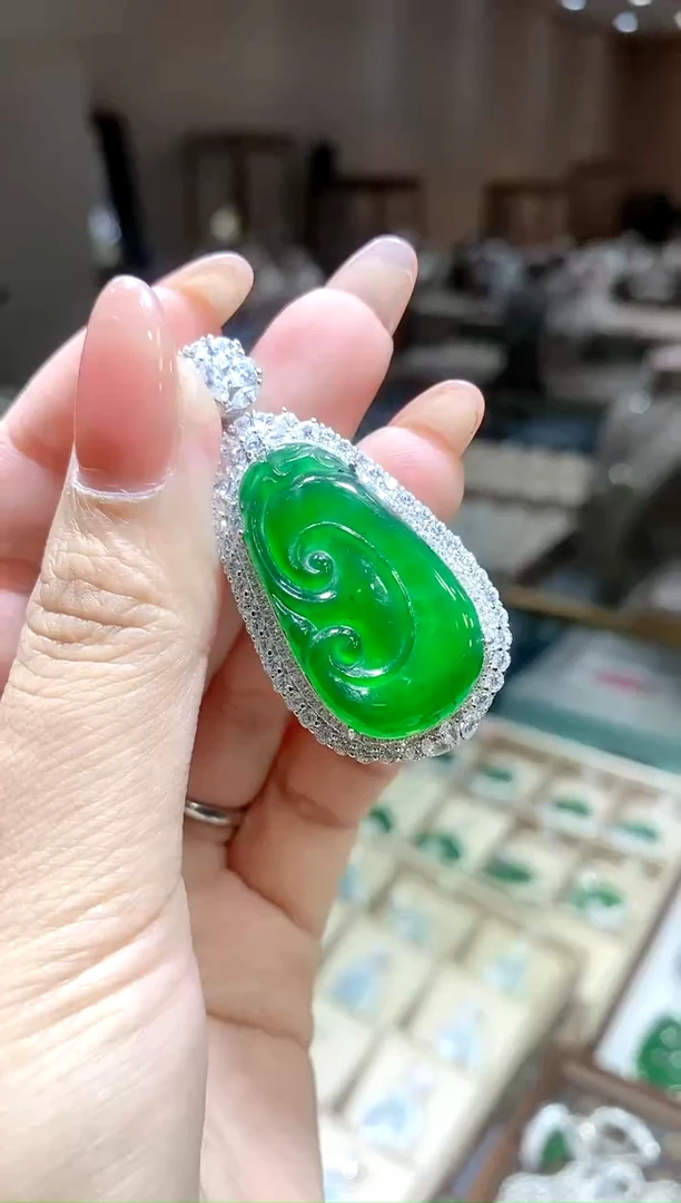 【闪购商品】翡翠颈饰银S925镶嵌A08如意吊坠发一件