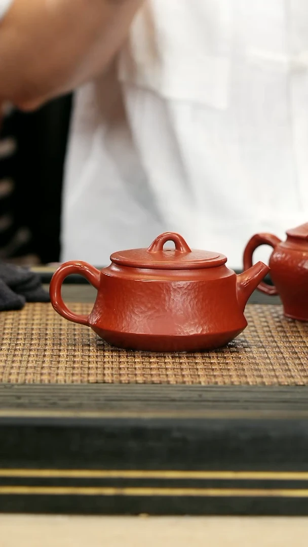 【闪购商品】紫砂茶壶ZCJ49锤纹听风 朱泥