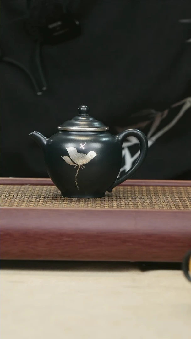 【闪购商品】紫砂茶壶24笠帽 黑料银鸟