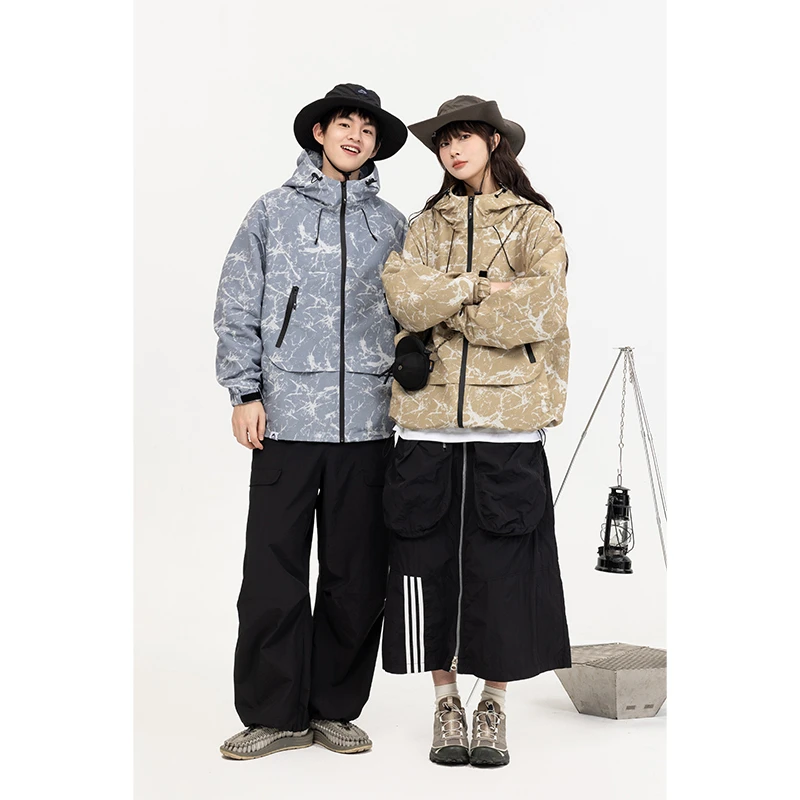 美式复古潮牌迷彩连帽外套男女设计感工装夹克冲锋衣-W22