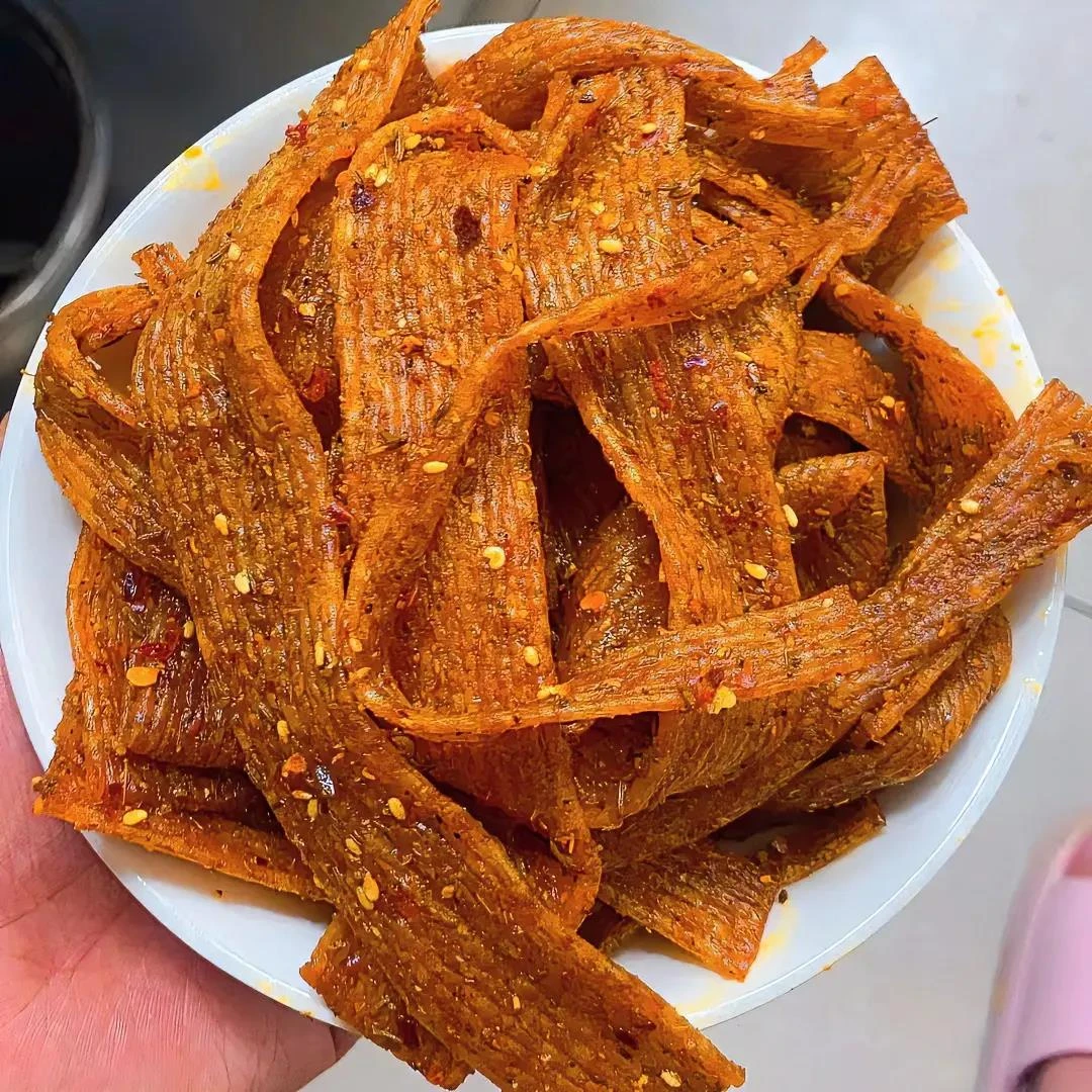 陕西手工辣条现做现发小零食批发零售宿舍办公室休闲好吃的零食