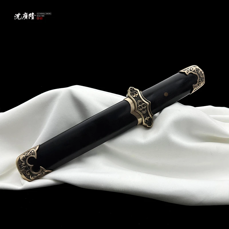 《沈广隆》碎星剑 烧刃 黑檀木 黄铜 宝剑 花纹钢 手工 未开刃