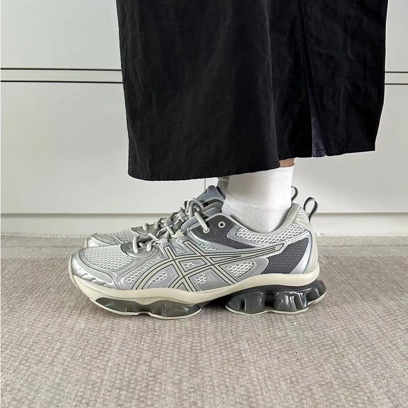 ASICS/亚瑟士 GEL-QUANTUM KINETIC 亚瑟士复古拼接缓震跑步鞋