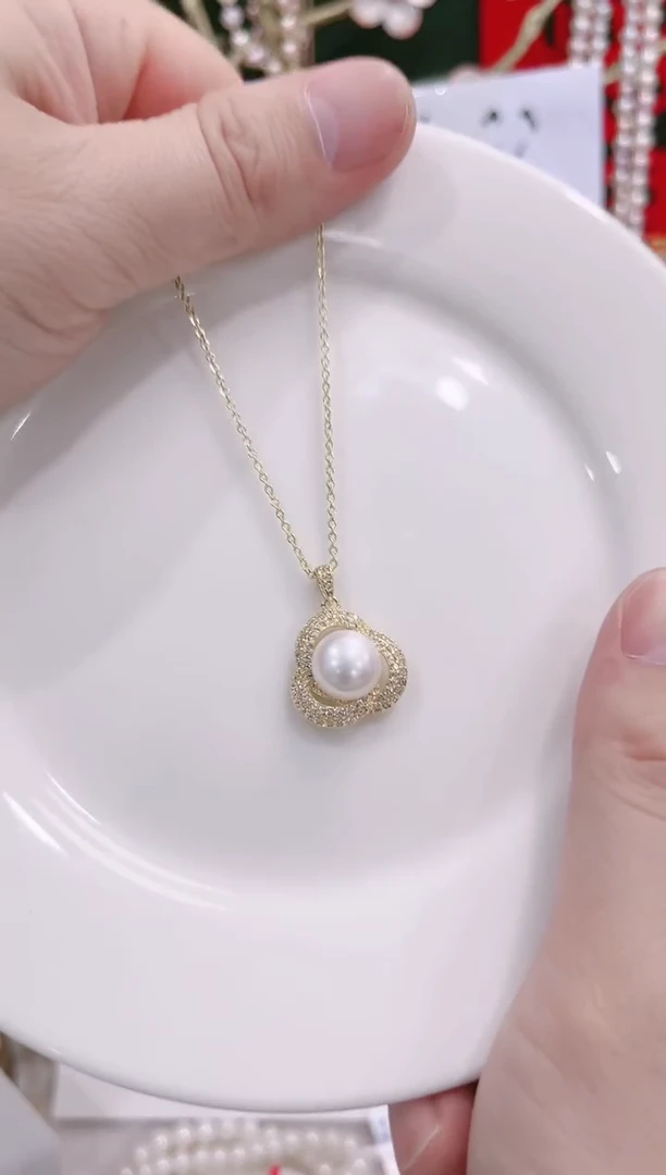 【闪购商品】淡水珍珠颈饰未镶嵌H011
