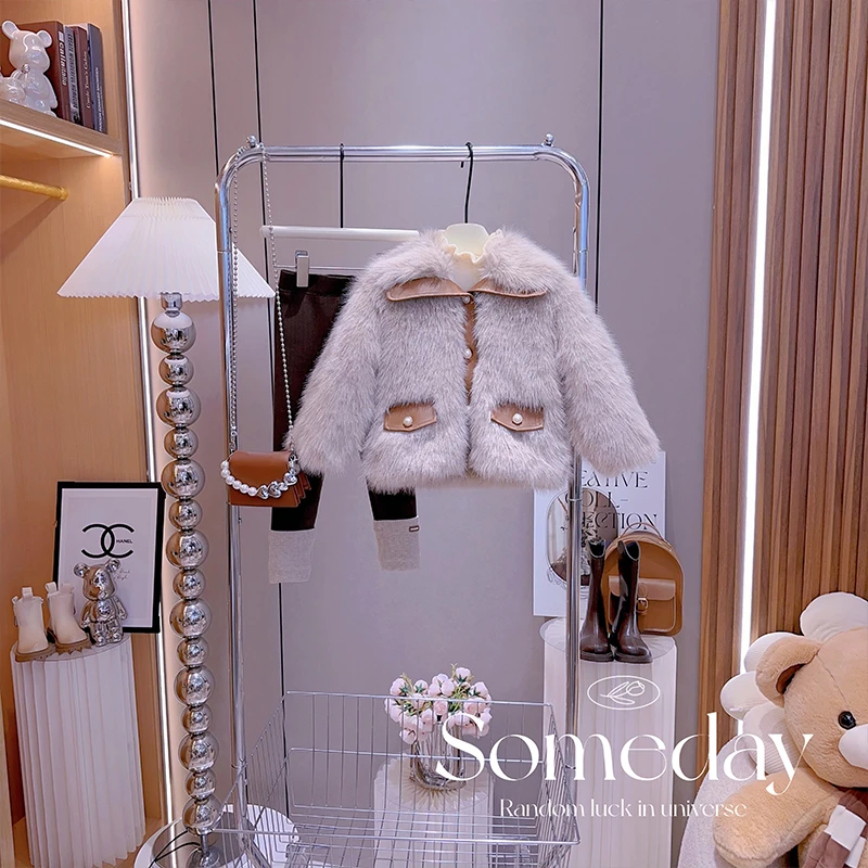 女童外套加绒加厚新款2024新儿童时髦洋气草草上衣女宝宝时尚冬装